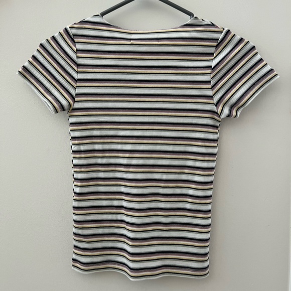 Hollister Fitted Ruched T-shirt Bundle - Picture 2 of 4